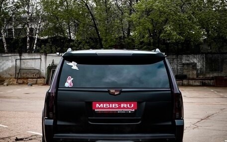 Cadillac Escalade IV, 2016 год, 5 500 000 рублей, 3 фотография