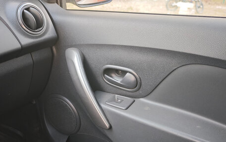 Renault Logan II, 2014 год, 535 000 рублей, 10 фотография