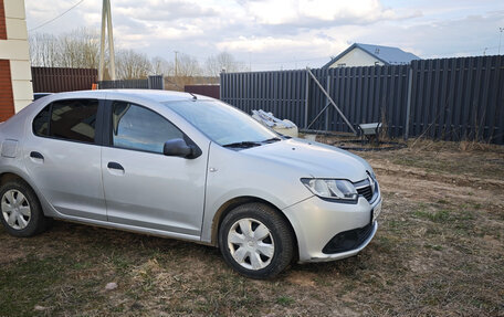 Renault Logan II, 2014 год, 535 000 рублей, 4 фотография
