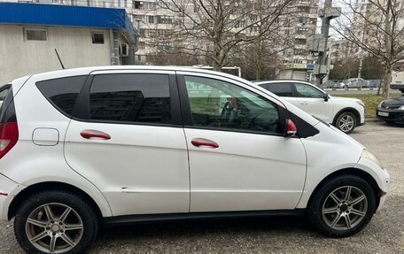 Mercedes-Benz A-Класс, 2009 год, 580 000 рублей, 2 фотография