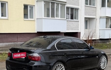 BMW 3 серия, 2005 год, 810 000 рублей, 3 фотография