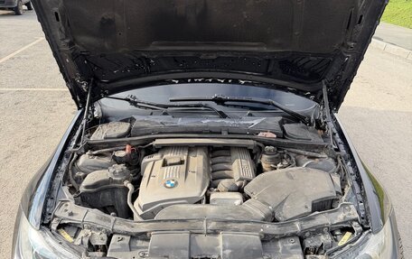 BMW 3 серия, 2005 год, 810 000 рублей, 14 фотография