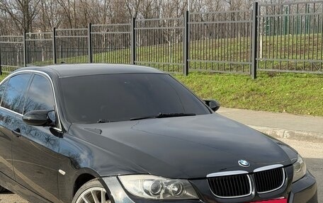 BMW 3 серия, 2005 год, 810 000 рублей, 16 фотография