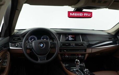 BMW 5 серия, 2015 год, 2 376 444 рублей, 6 фотография