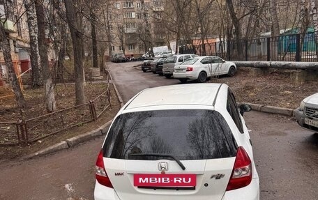 Honda Fit III, 2002 год, 310 000 рублей, 2 фотография