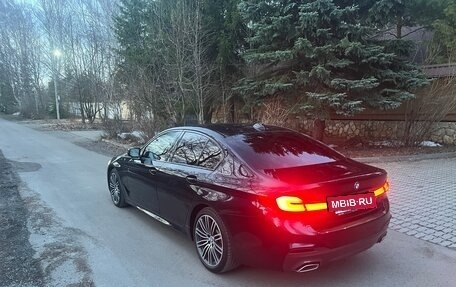 BMW 5 серия, 2018 год, 4 000 000 рублей, 3 фотография