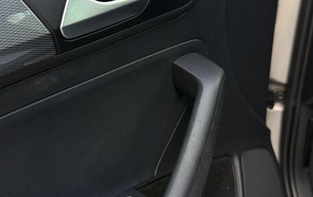 Volkswagen Polo VI (EU Market), 2020 год, 1 400 000 рублей, 23 фотография