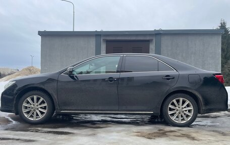 Toyota Camry, 2012 год, 2 000 000 рублей, 2 фотография