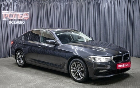 BMW 5 серия, 2017 год, 3 550 000 рублей, 3 фотография