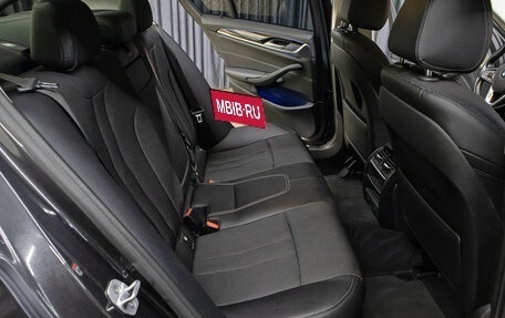 BMW 5 серия, 2017 год, 3 550 000 рублей, 13 фотография