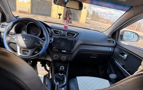 KIA Rio III рестайлинг, 2014 год, 800 000 рублей, 2 фотография