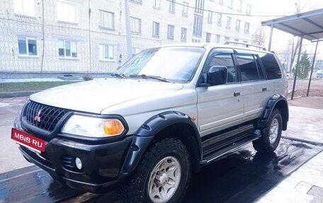 Mitsubishi Pajero Sport II рестайлинг, 2001 год, 759 999 рублей, 3 фотография