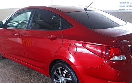 Hyundai Solaris II рестайлинг, 2014 год, 900 000 рублей, 5 фотография