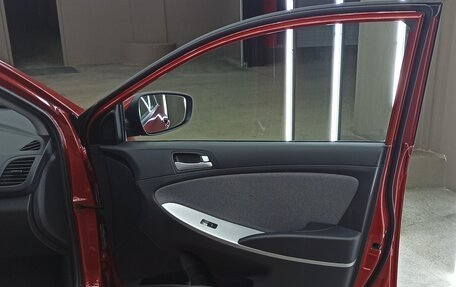 Hyundai Solaris II рестайлинг, 2014 год, 900 000 рублей, 12 фотография