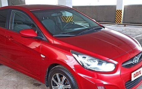 Hyundai Solaris II рестайлинг, 2014 год, 900 000 рублей, 2 фотография