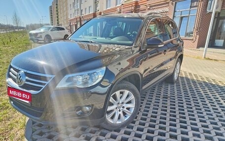 Volkswagen Tiguan I, 2010 год, 1 400 000 рублей, 2 фотография