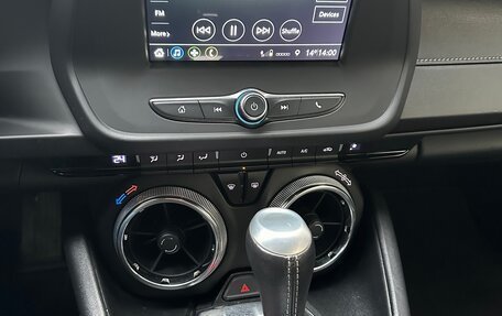 Chevrolet Camaro VI, 2018 год, 2 300 000 рублей, 15 фотография