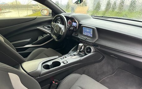 Chevrolet Camaro VI, 2018 год, 2 300 000 рублей, 24 фотография