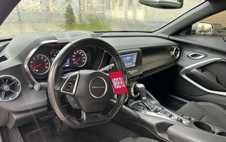 Chevrolet Camaro VI, 2018 год, 2 300 000 рублей, 22 фотография