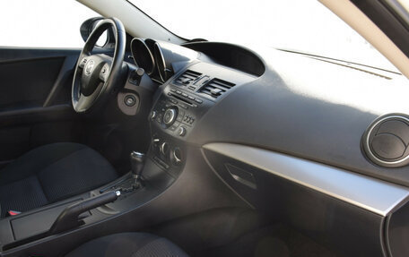 Mazda 3, 2013 год, 925 000 рублей, 9 фотография