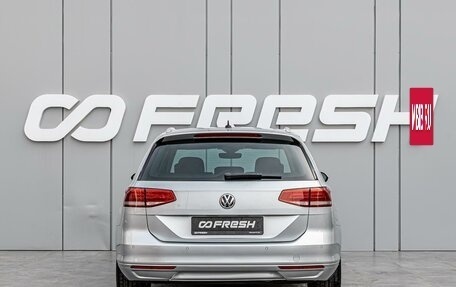 Volkswagen Passat B8 рестайлинг, 2018 год, 1 999 000 рублей, 4 фотография