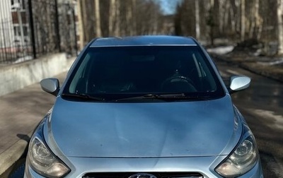 Hyundai Solaris II рестайлинг, 2012 год, 510 000 рублей, 1 фотография