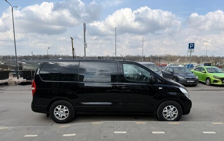 Hyundai H-1 II рестайлинг, 2010 год, 1 249 500 рублей, 7 фотография