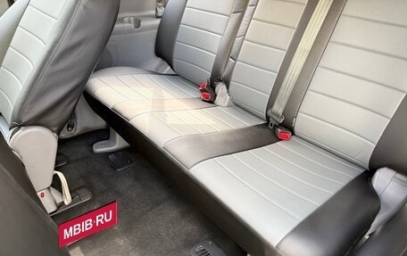 Hyundai H-1 II рестайлинг, 2010 год, 1 249 500 рублей, 26 фотография