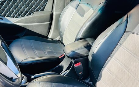 Hyundai Solaris II рестайлинг, 2012 год, 510 000 рублей, 24 фотография