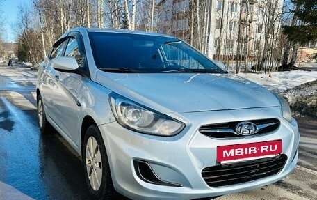 Hyundai Solaris II рестайлинг, 2012 год, 510 000 рублей, 2 фотография