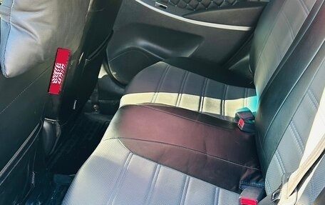 Hyundai Solaris II рестайлинг, 2012 год, 510 000 рублей, 20 фотография