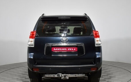 Toyota Land Cruiser Prado 150 рестайлинг 2, 2013 год, 2 359 000 рублей, 6 фотография