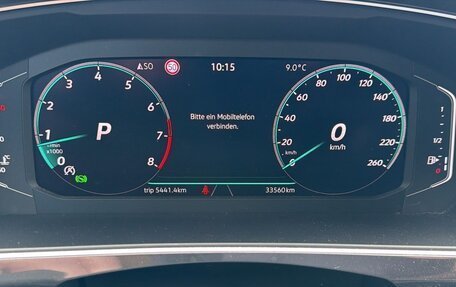 Volkswagen Tiguan II, 2022 год, 3 320 000 рублей, 13 фотография