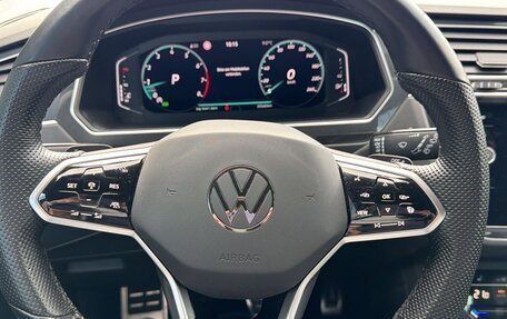 Volkswagen Tiguan II, 2022 год, 3 320 000 рублей, 14 фотография