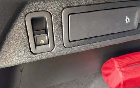 Volkswagen Tiguan II, 2022 год, 3 320 000 рублей, 21 фотография