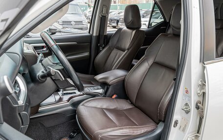 Toyota Fortuner II, 2018 год, 2 840 000 рублей, 10 фотография