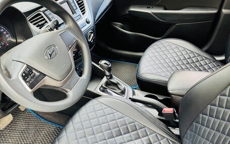 Hyundai Solaris II рестайлинг, 2019 год, 1 385 000 рублей, 15 фотография