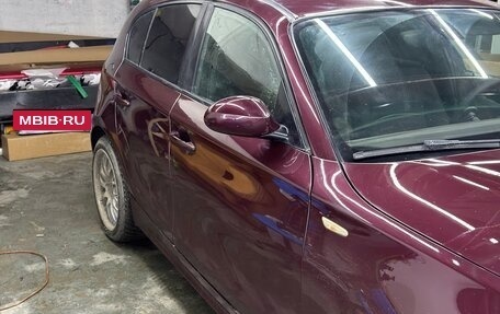 BMW 1 серия, 2006 год, 1 200 000 рублей, 15 фотография