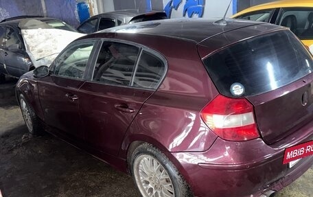 BMW 1 серия, 2006 год, 1 200 000 рублей, 20 фотография