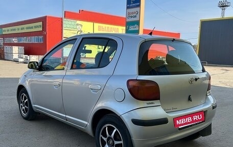 Toyota Yaris I рестайлинг, 2003 год, 330 000 рублей, 3 фотография