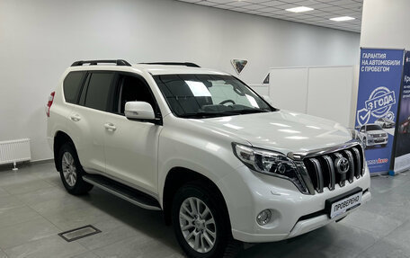 Toyota Land Cruiser Prado 150 рестайлинг 2, 2014 год, 3 780 000 рублей, 3 фотография