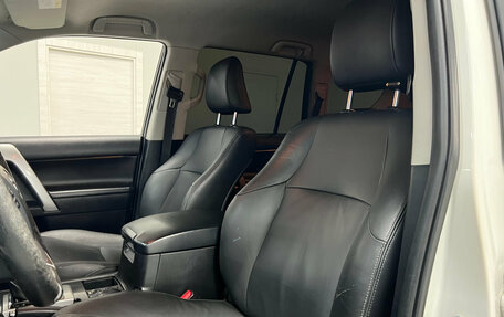 Toyota Land Cruiser Prado 150 рестайлинг 2, 2014 год, 3 780 000 рублей, 16 фотография