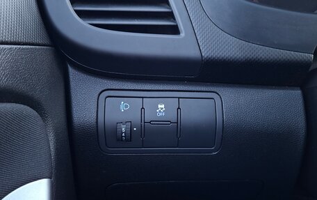 Hyundai Solaris II рестайлинг, 2016 год, 1 240 000 рублей, 14 фотография