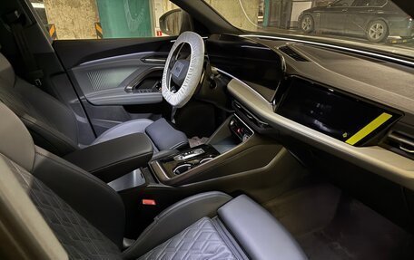 Audi Q5, 2025 год, 7 050 000 рублей, 22 фотография