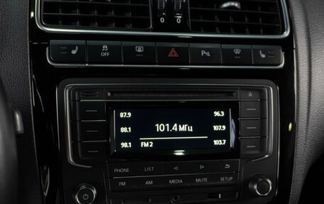 Volkswagen Polo VI (EU Market), 2016 год, 1 049 000 рублей, 13 фотография