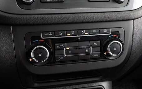 Volkswagen Tiguan I, 2011 год, 949 000 рублей, 14 фотография