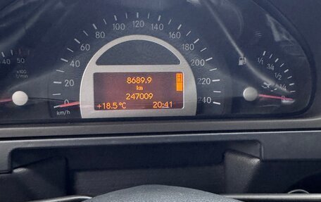 Mercedes-Benz G-Класс W463 рестайлинг _ii, 2004 год, 2 550 000 рублей, 18 фотография