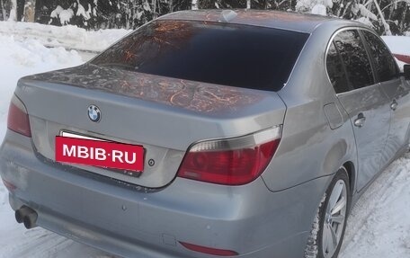BMW 5 серия, 2005 год, 900 000 рублей, 6 фотография