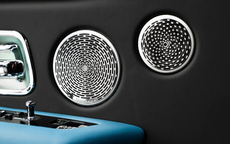 Rolls-Royce Cullinan, 2025 год, 69 000 000 рублей, 18 фотография