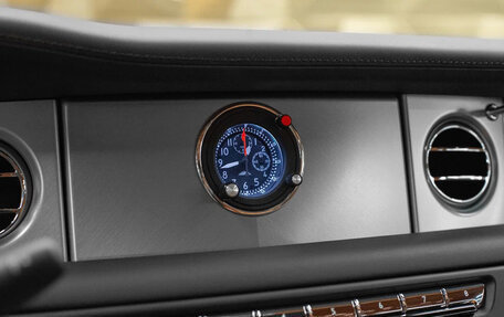 Rolls-Royce Phantom VII рестайлинг, 2013 год, 100 000 000 рублей, 9 фотография